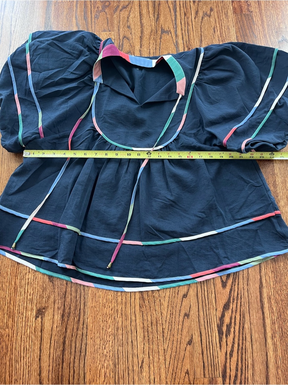 entro Navy Puff-Sleeve Blouse with Pastel Trim Size M - Picture 7 of 8